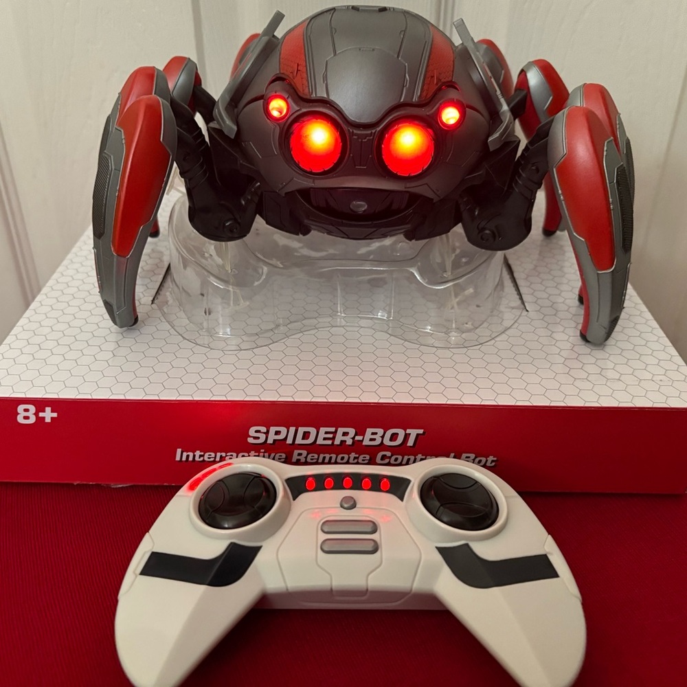 Disney’s Marvel Spider-bot with Ant Man Tactical Upgrade